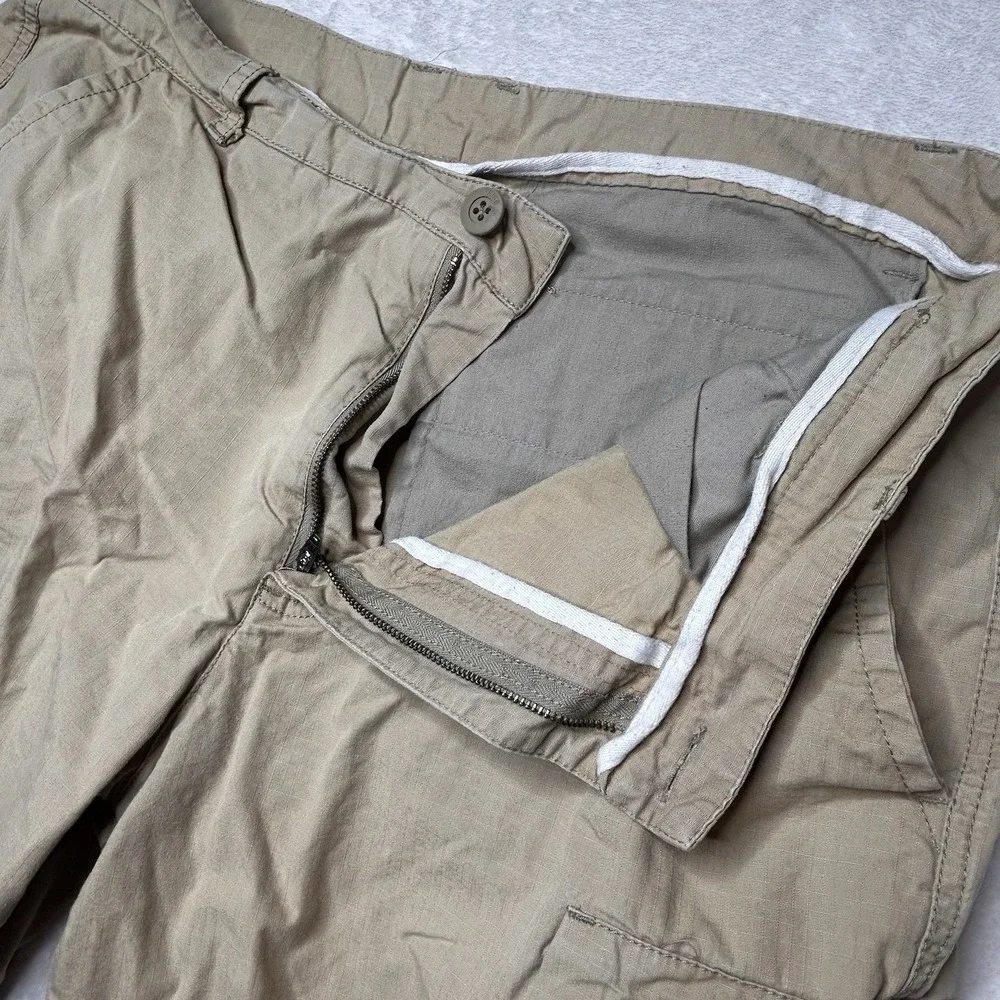 Vintage Nike Shorts Cargo Ripstop Khaki‎ Mens 36 Cotton Zipped Pockets Y2K